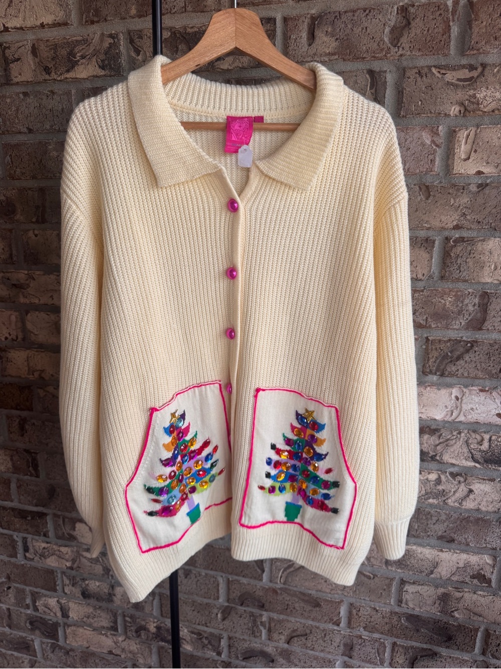 Queen of Sparkles Christmas Tree Rhinestone Pocket Cardigan Sweater Cream L - Picture 8 of 16